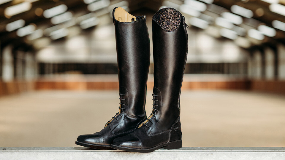Romy riding boots & tops