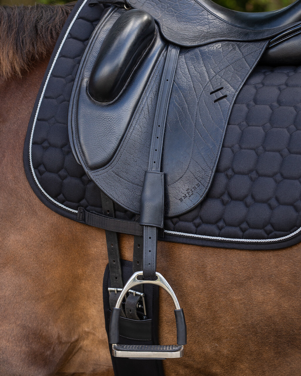 Stirrup leather mono