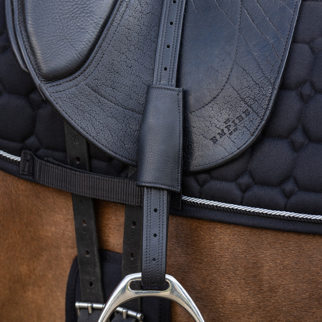 Stirrup leather mono