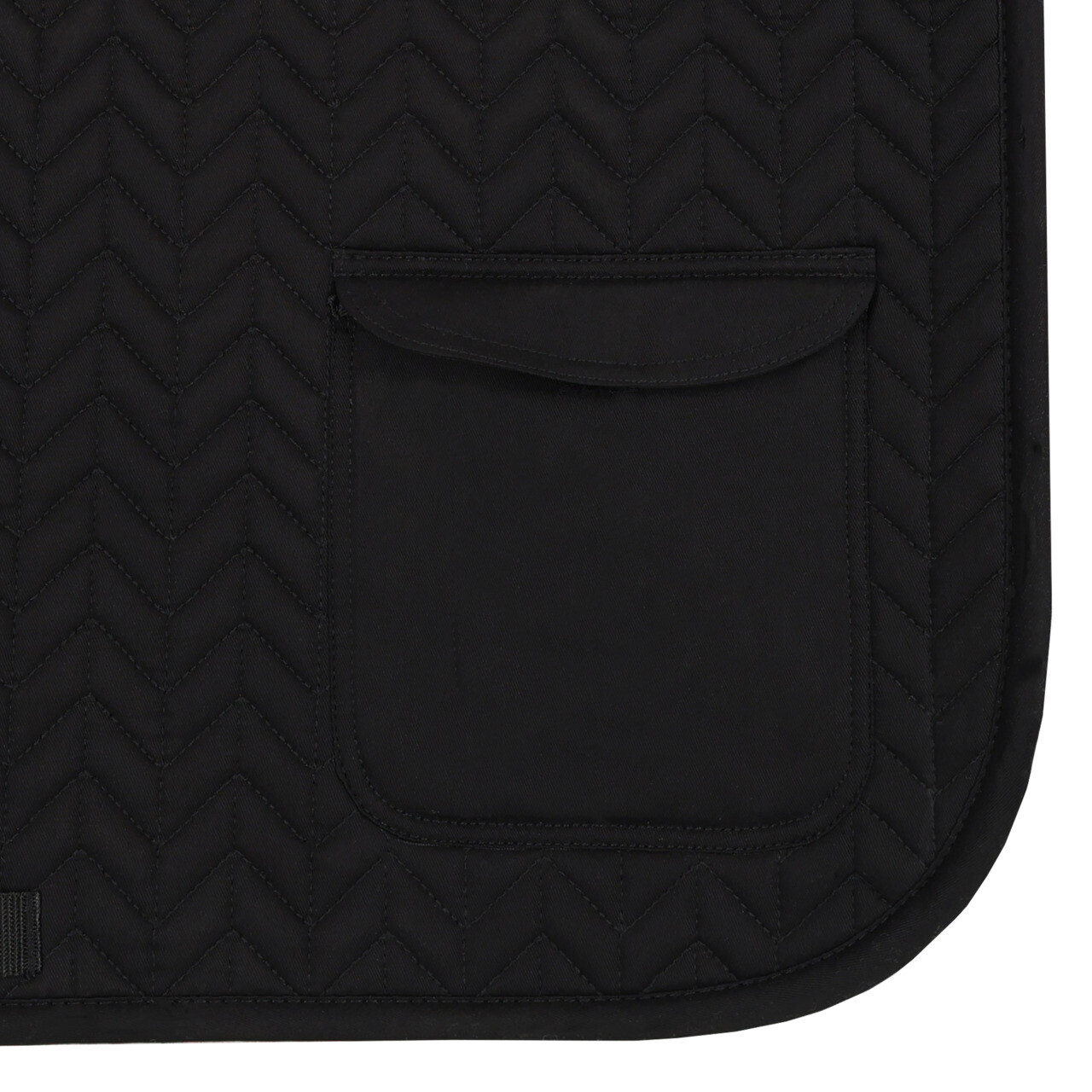Saddle pad with pocket