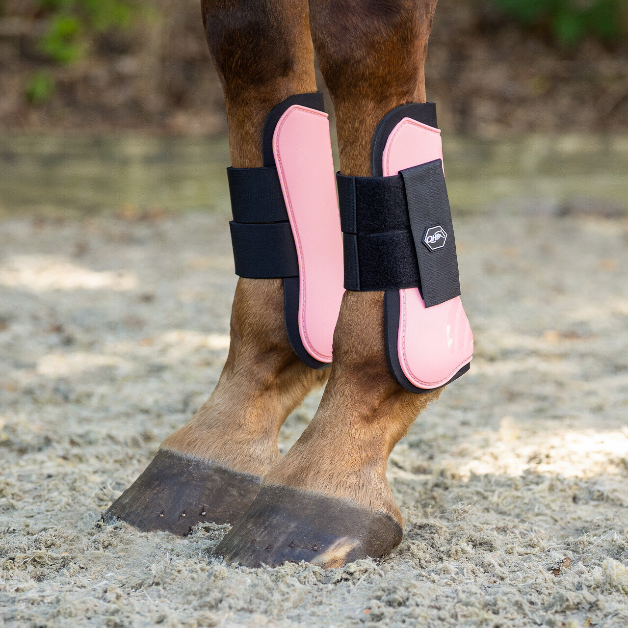 Tendon boots