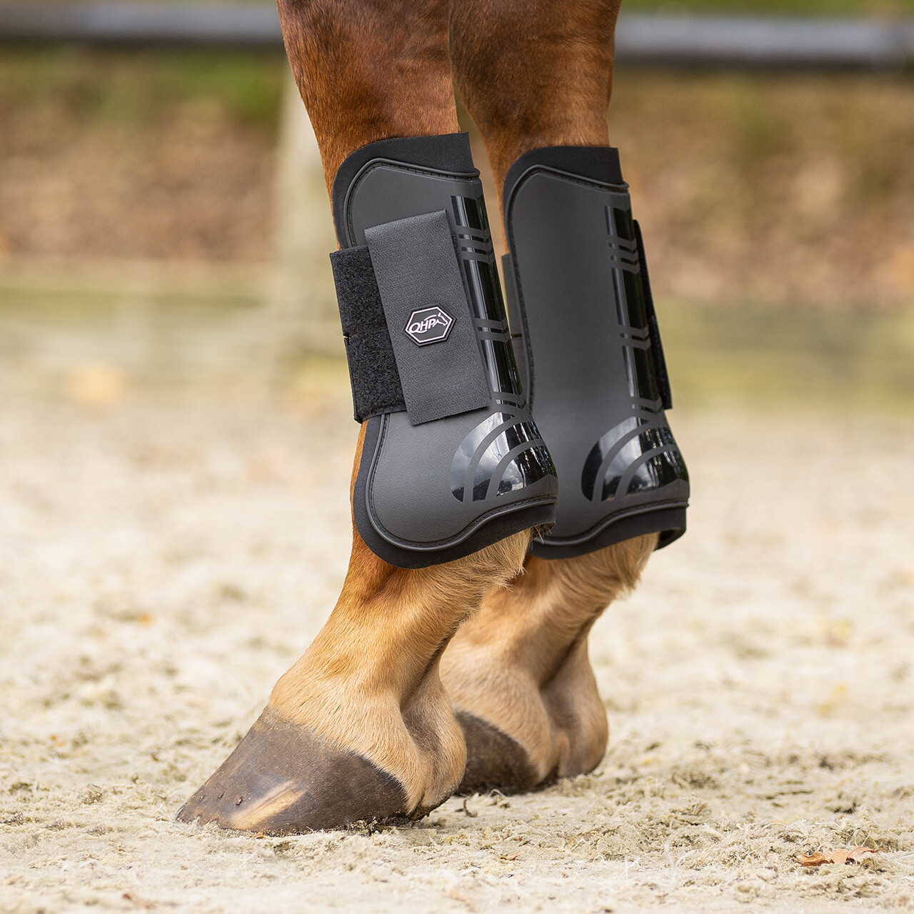 Tendon boots