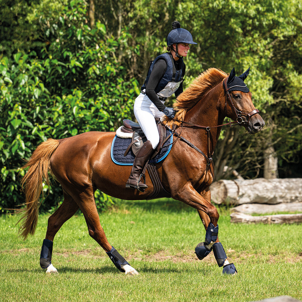 Eventing boots front leg technical