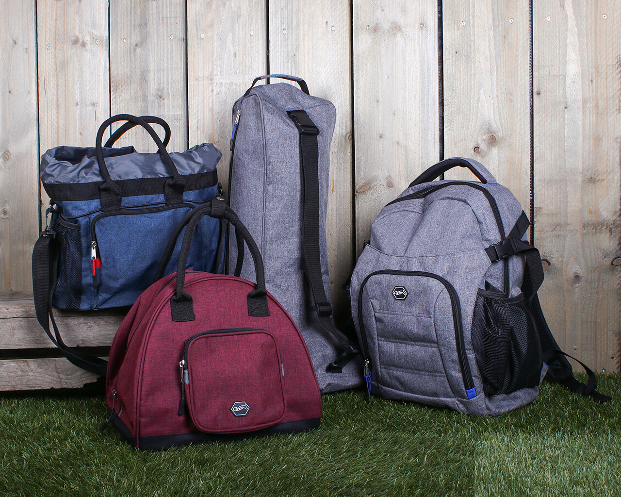 QHP grooming bag