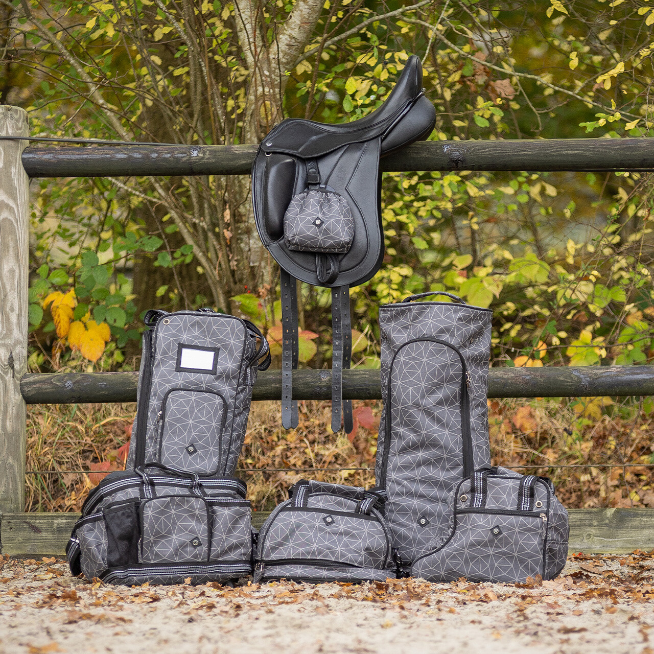 Bridle bag collection