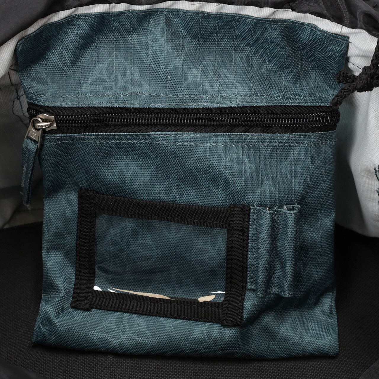 Grooming bag collection