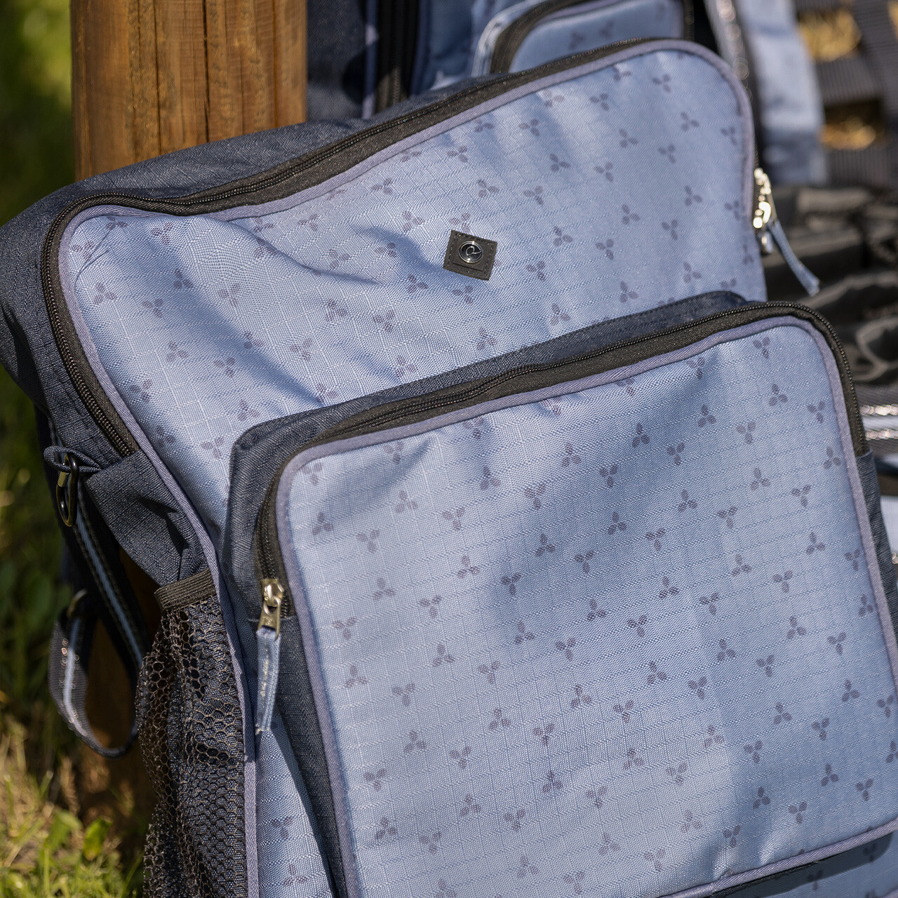 Stable bag collection