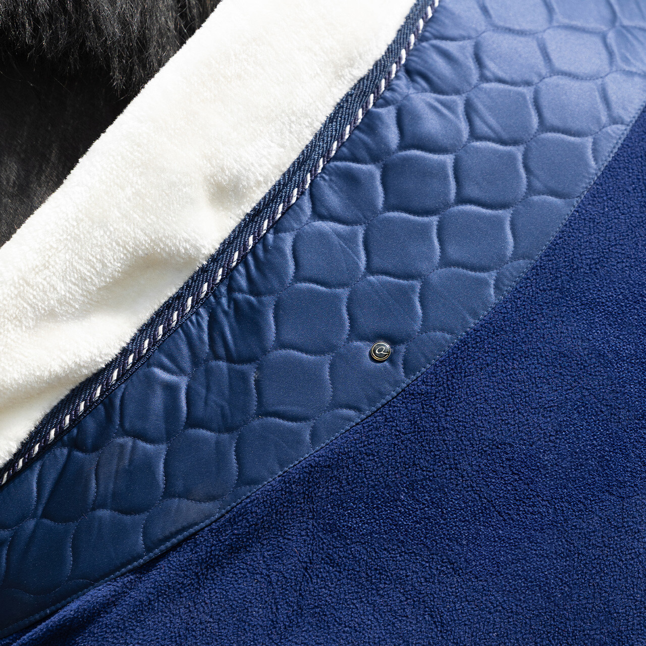 Fleece rug Brilliance