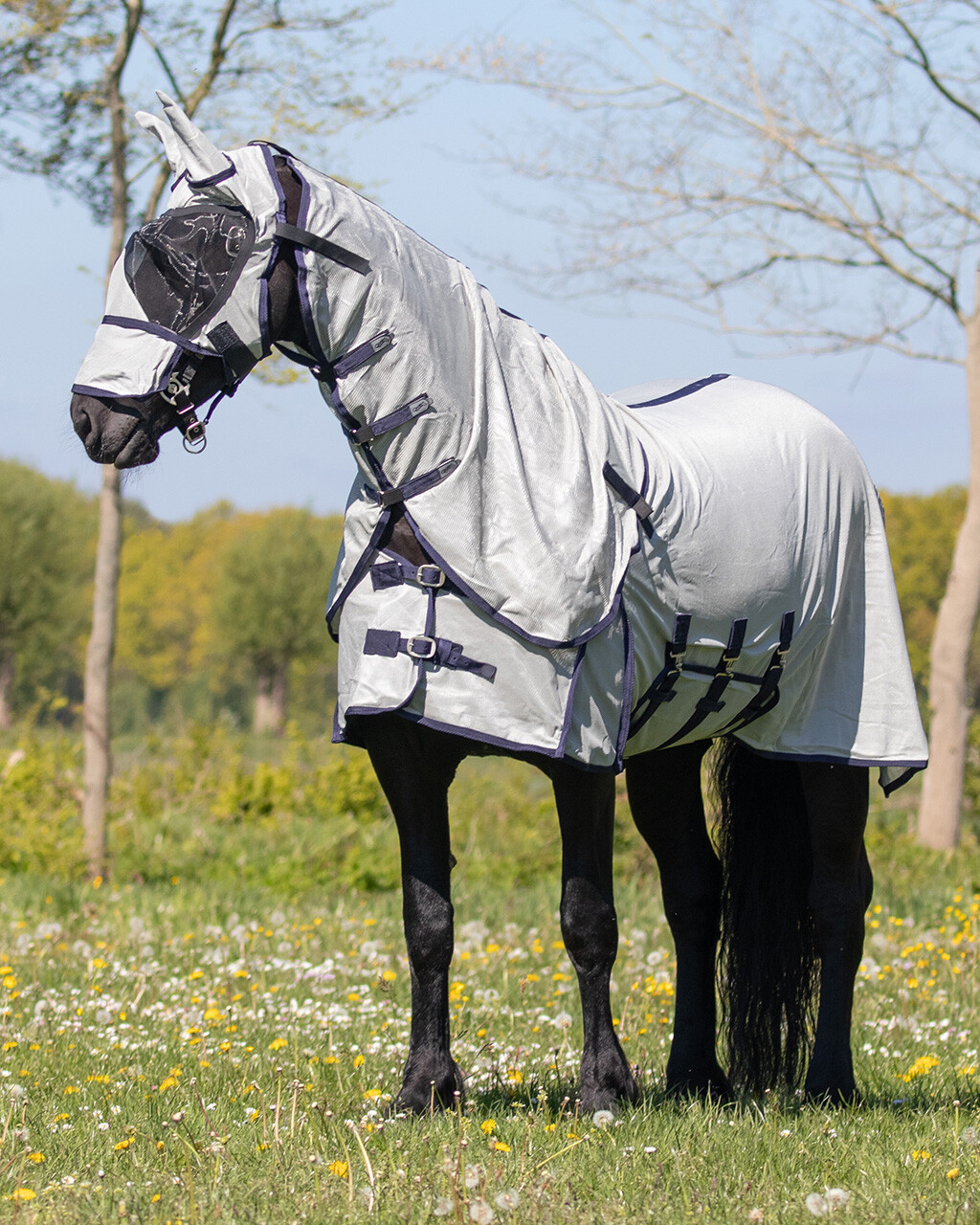 Fly sheet with neck and hood Big neck