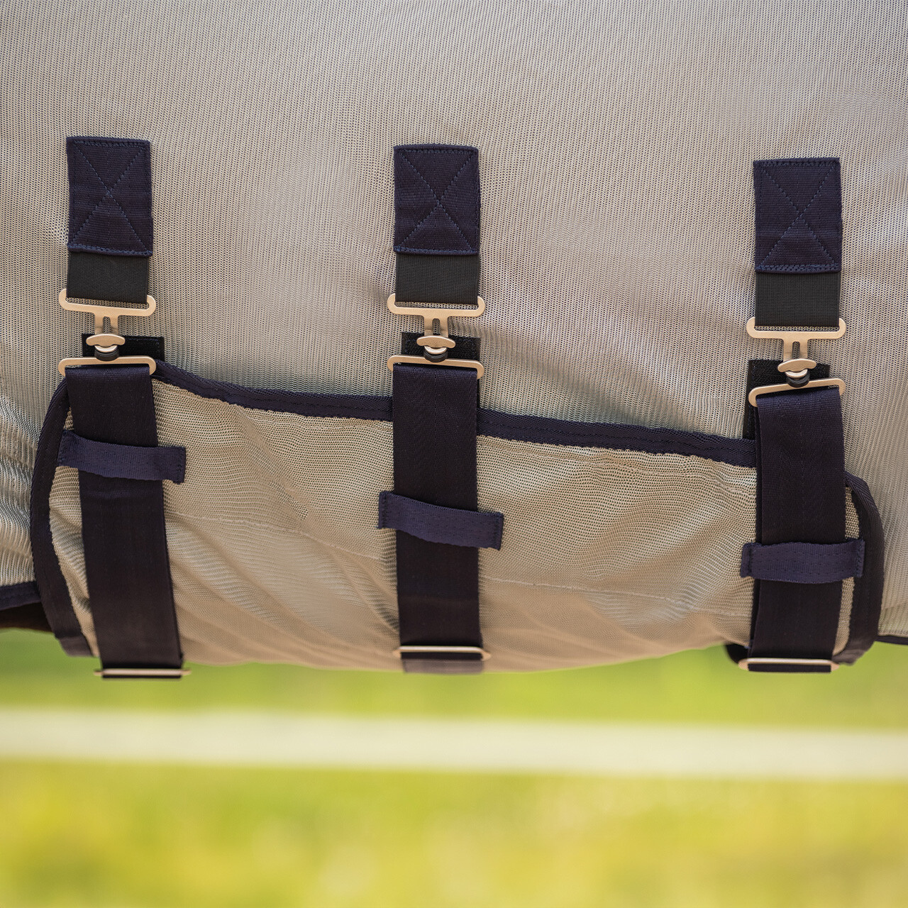 Fly sheet with detachable neck and mask Big neck