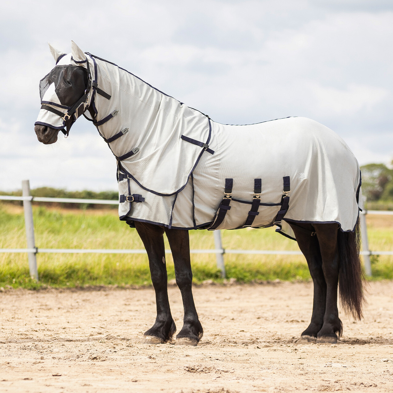 Fly sheet with detachable neck and mask Big neck
