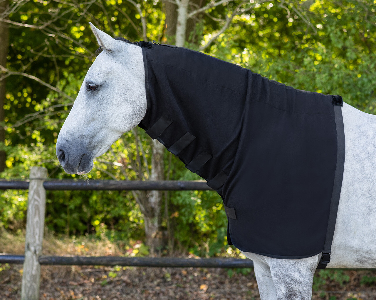 Loose fleece neck part