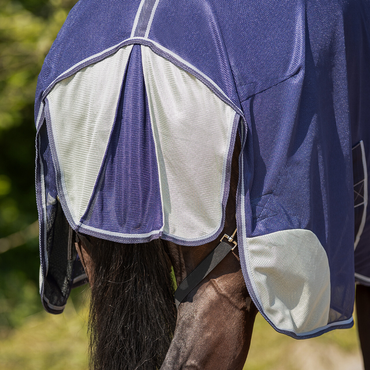 Fly rug