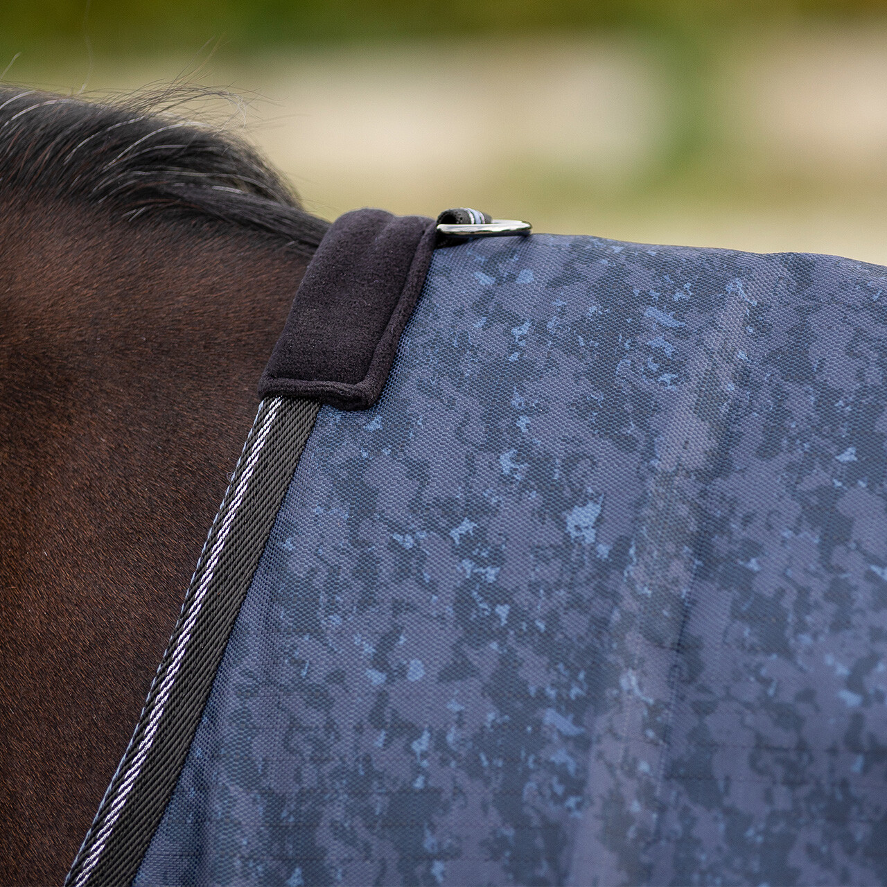 Turnout rug 1200D collection fleece lining