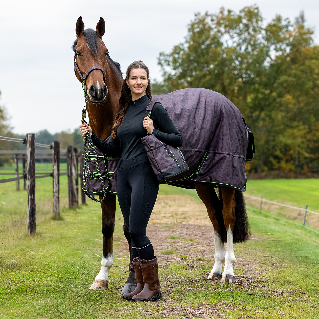 Turnout rug 1200D collection fleece lining