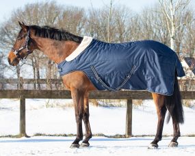 Stable rug 200gr with shoulder cut out Navy/tetrise 215