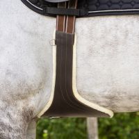 Belly guard girth with removable fur