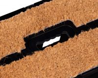 Step-up stool with mat