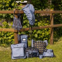 Anti-fly fringe collection