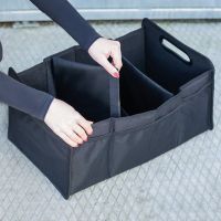 Foldable storage box