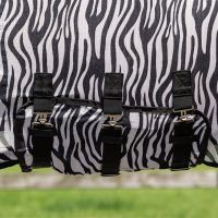 Fly rug with neck and hood