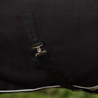 Fleece rug with ornament