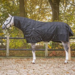 Turnout rug collection 150gr detachable neck Midnight 215